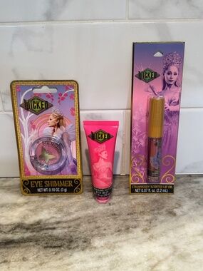 Wicked Glinda Cosmetics Lot Strawberry Lip Oil Eye Shimmer Scented Hand Cream